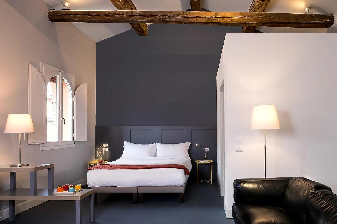 Almarossa Aparthotel Bologna