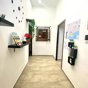 Airys - House Naples